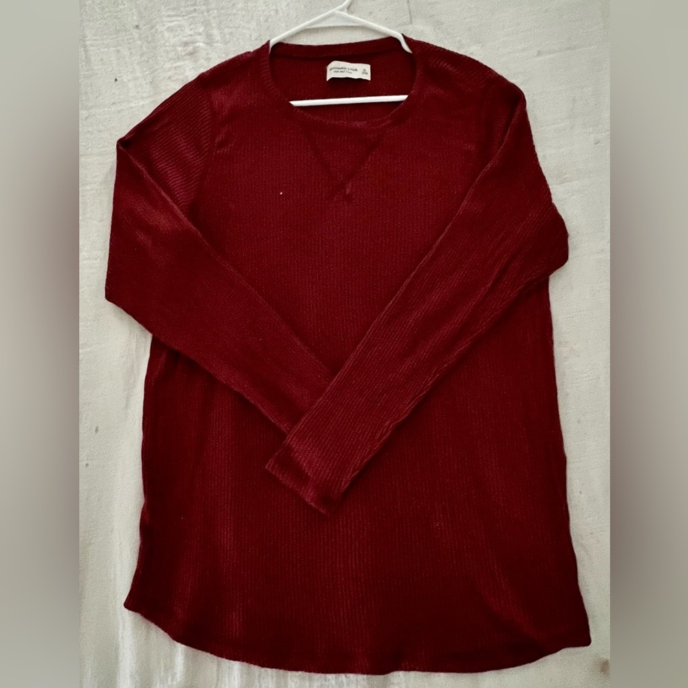 Abercrombie Women’s Long Sleeve Ribbed Sweater Tee. Size XL. Worn once.